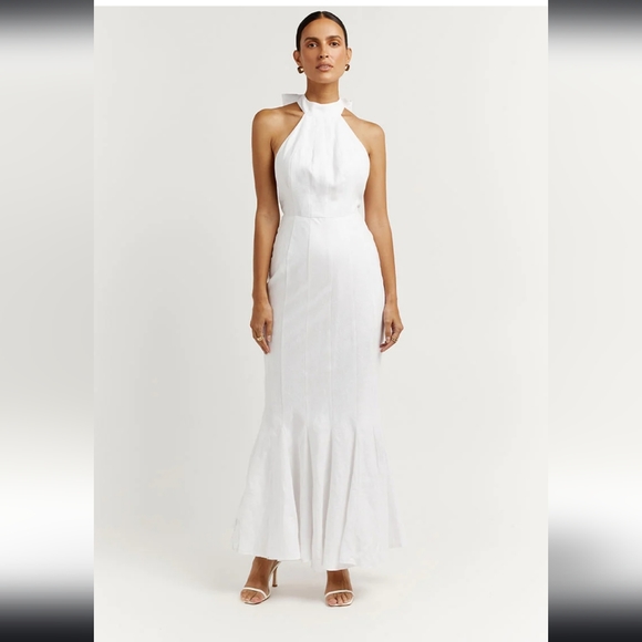 DISSH Dresses & Skirts - NWT DISSH Aisle White Linen Dress